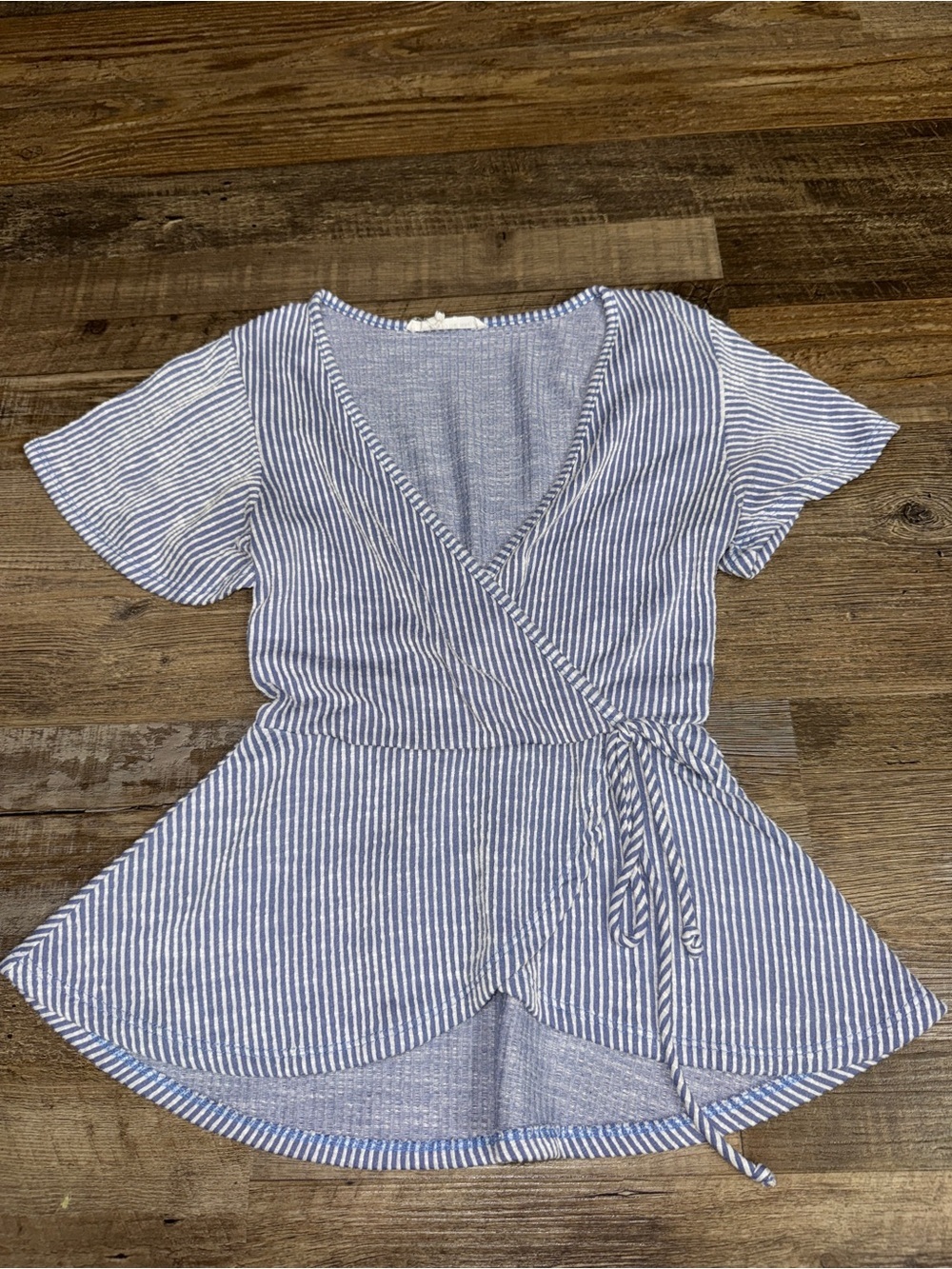 Caution to the Wind Blue White Stripe Wrap Top Small Peplum Beachy Summer - Picture 2 of 6